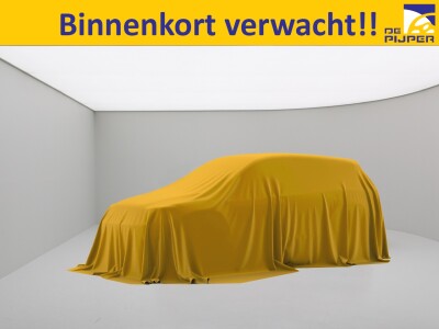 Mercedes-Benz-CLA-Klasse-0